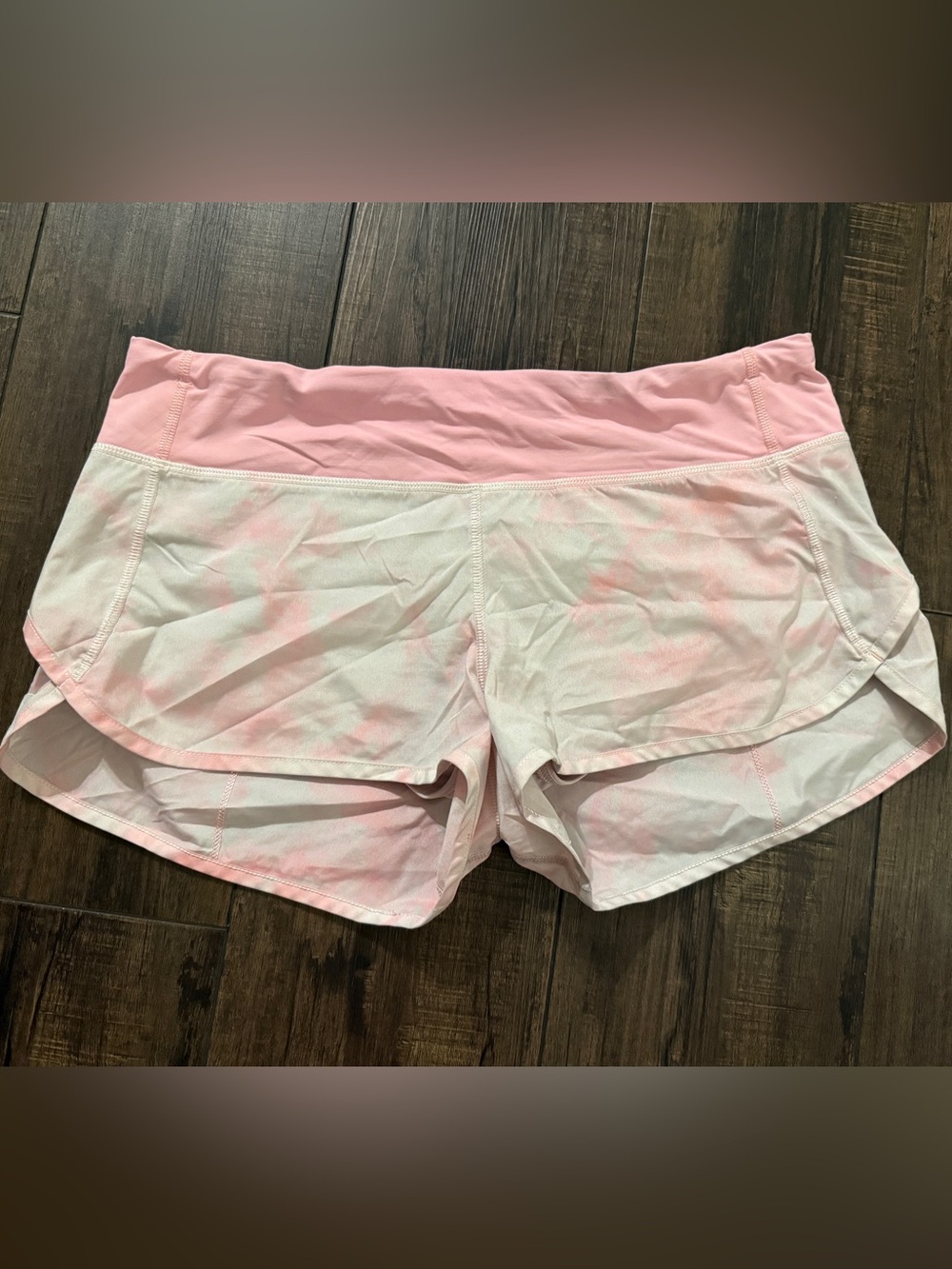 lululemon Run Speed Short 2.5" Athletic Shorts Pink & White Size 8 EUC